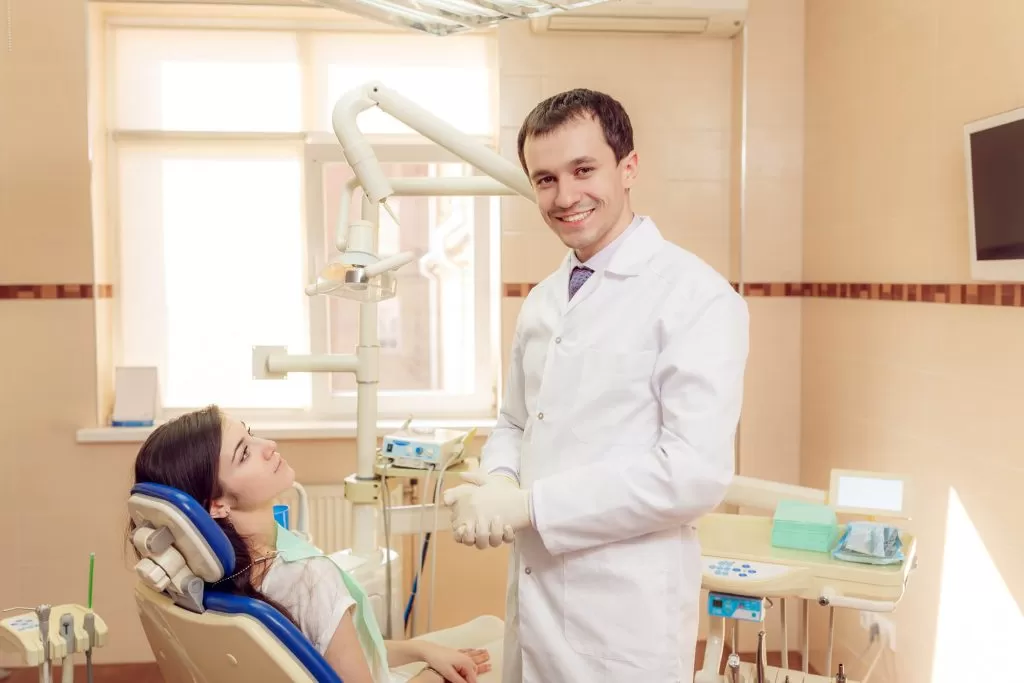 seeing cosmetic dentist Port St. Lucie