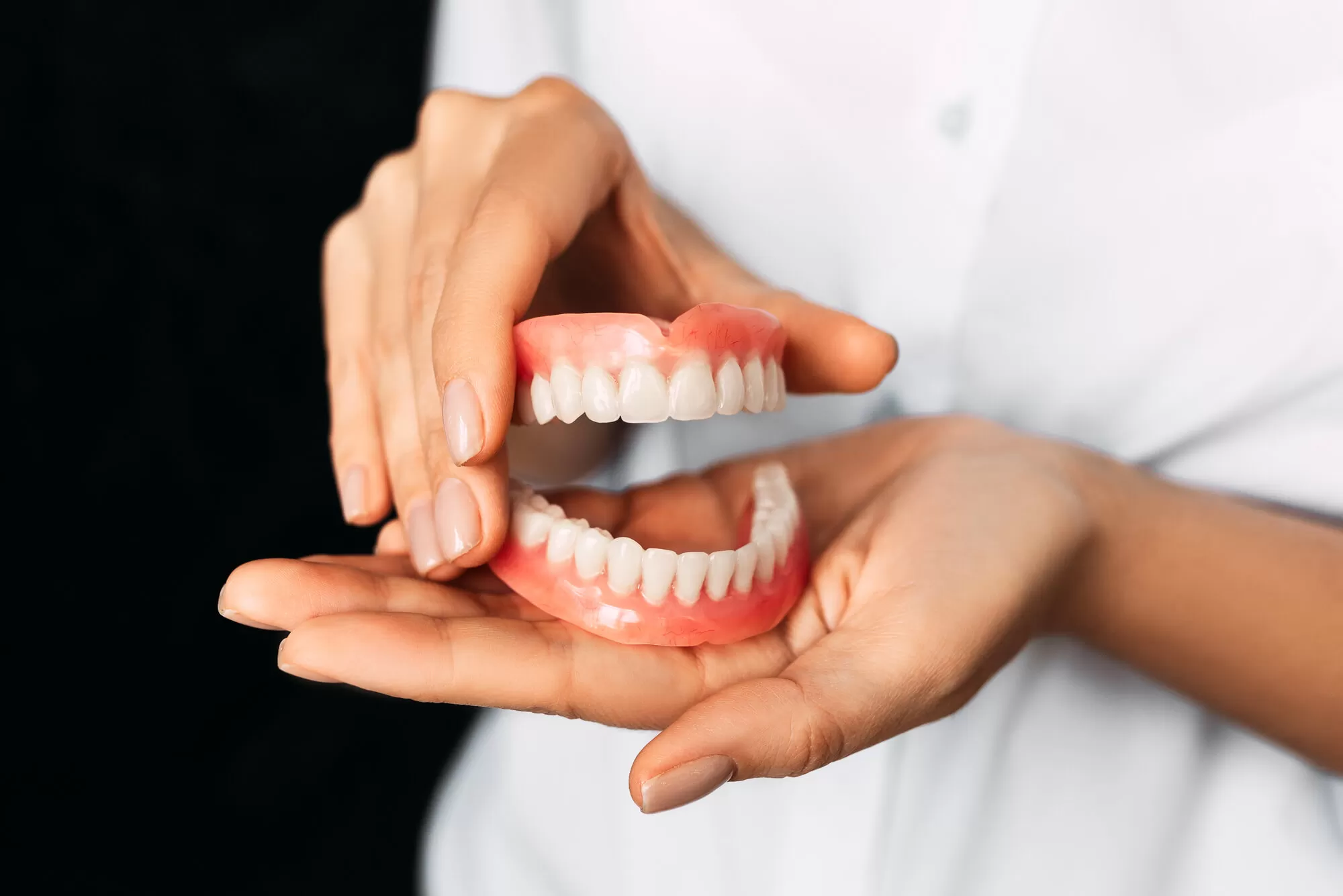 dentist-with-Dentures-in-vero-beach 